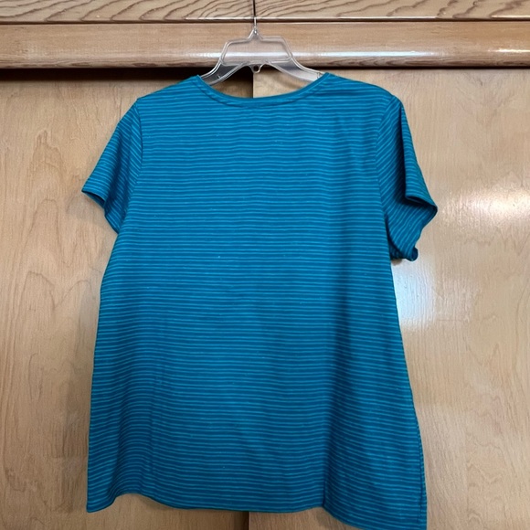 XL Croft & Barrow Turquoise Classic Tee - Picture 2 of 4
